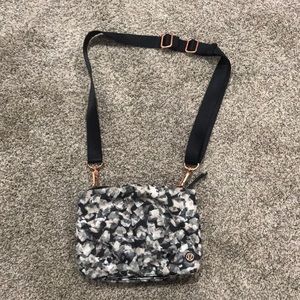Lululemon Purse / Fanny pack